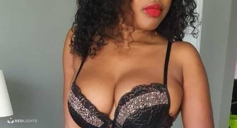 Zara real and pretty