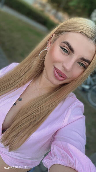 Monica