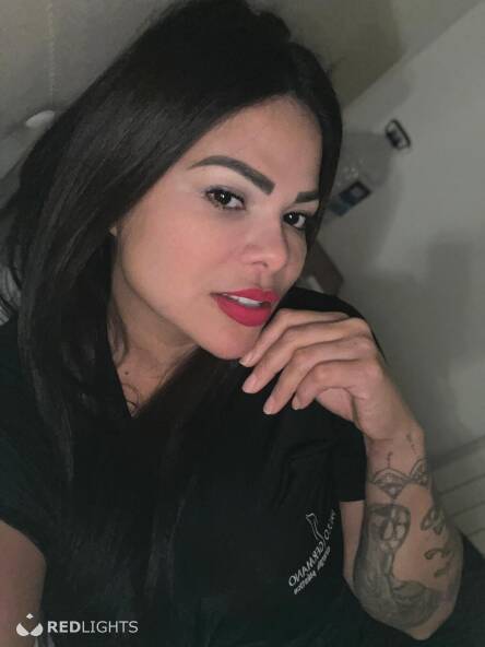 Nanda chaud - Brazilian hot