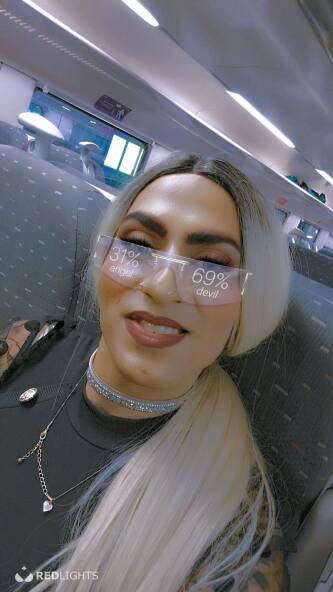 Manuela transs beby