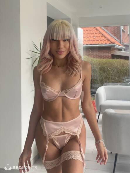 Lilith RealPhoto