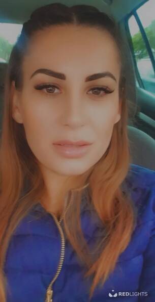 Larisa