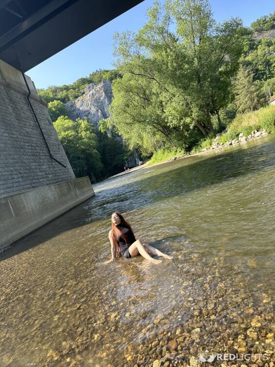 Privé ontvangst ROUQUINE CALINE