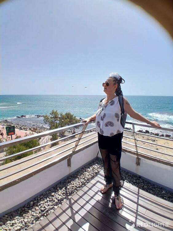 Priv&eacute; ontvangst Nelly