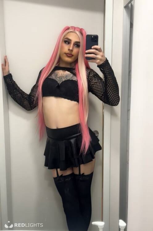 Priv&eacute; ontvangst Lia fox