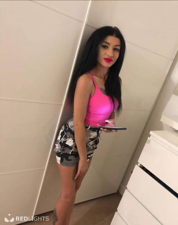 Escort Alexandra