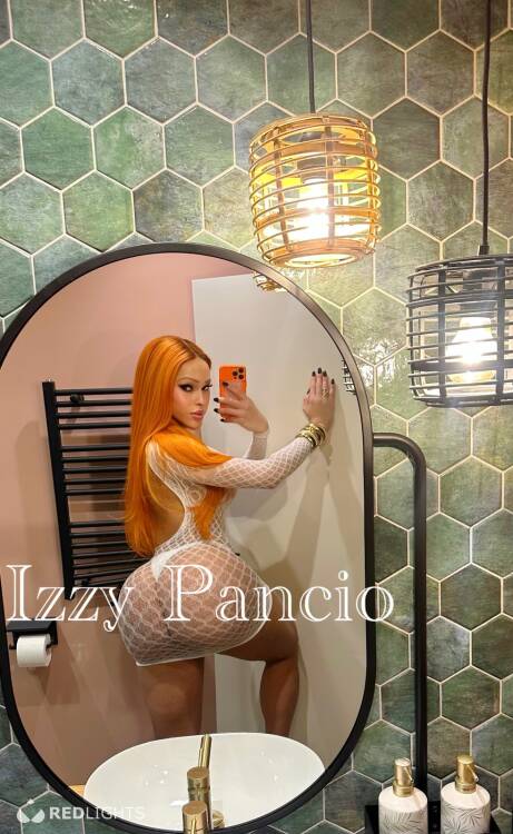 Priv&eacute; ontvangst Izzy Pancio