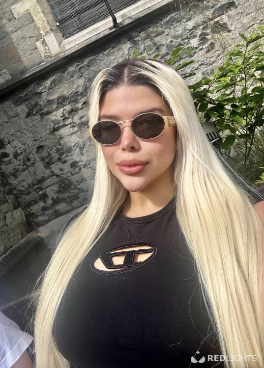 Privé ontvangst Hot Brazilian Juli