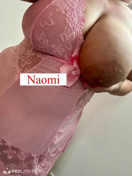 Escort Naomi
