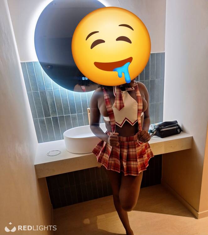 Escort Ebonyroyal
