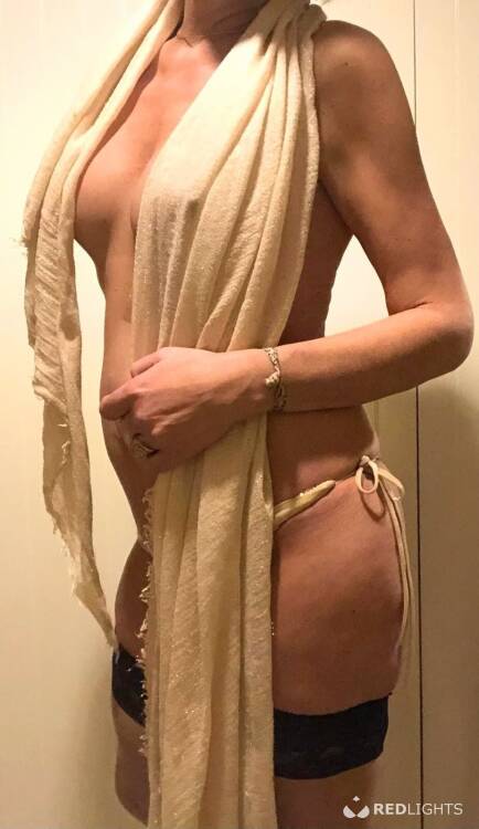 Priv&eacute; ontvangst Mieke kust