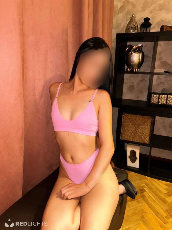 Escort Violetta