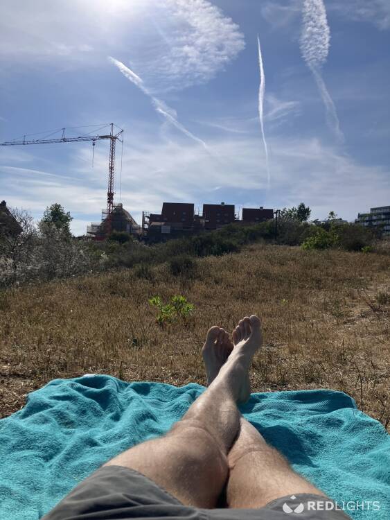 Swingers Namaste