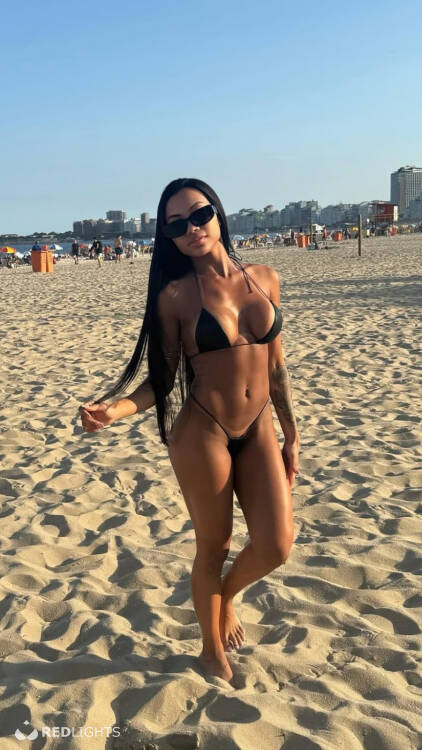 Priv&eacute; ontvangst Julia gostosa