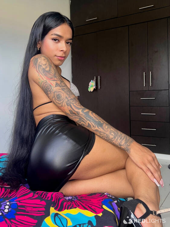 Privé ontvangst Hilary caliente!!