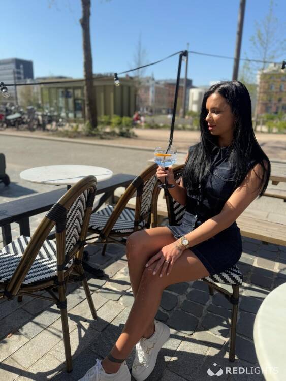 Escort Eveline