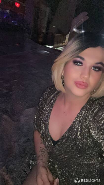 Priv&eacute; ontvangst Gurly shirley