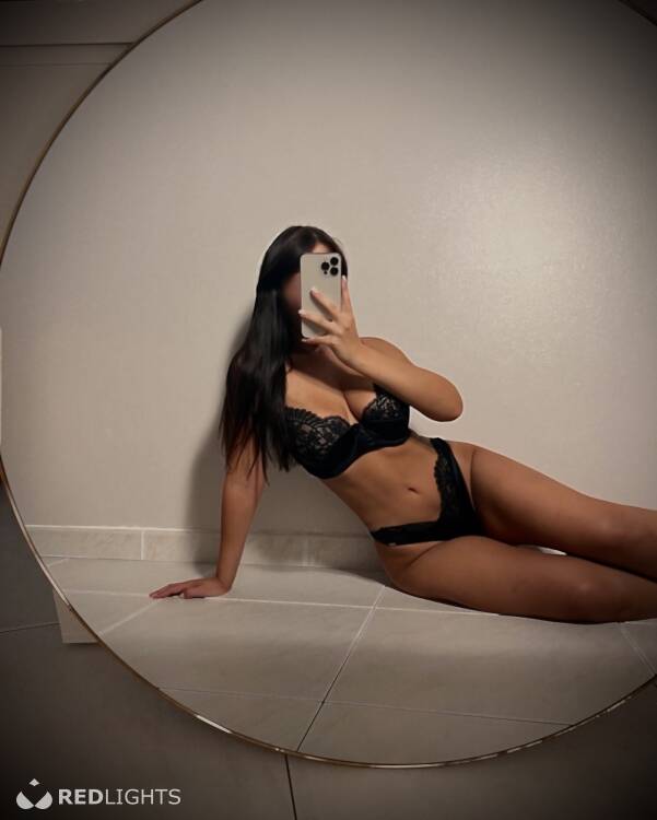 Escort GFE Camille
