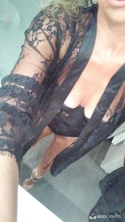 Priv&eacute; ontvangst Hot classy Chanel