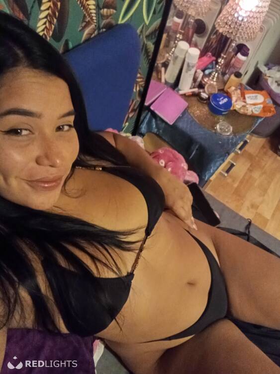 Privé ontvangst Aly