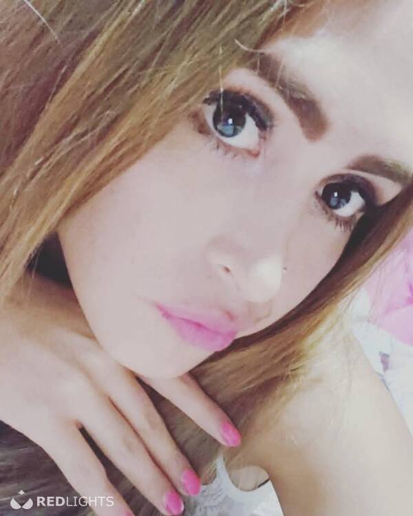 Escort PRETTY FOXXXY
