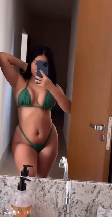 Privé ontvangst Nicole brazilian