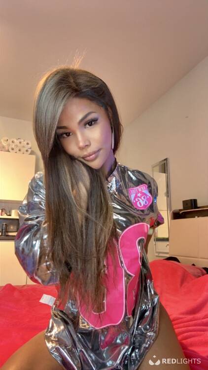 Priv&eacute; ontvangst LEONELA PARTYYYY