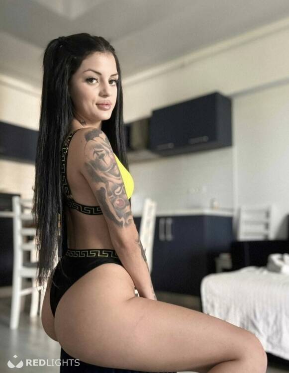 Escort Aryana
