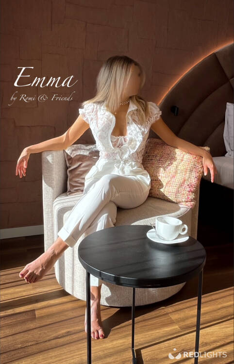 Escort Emma B