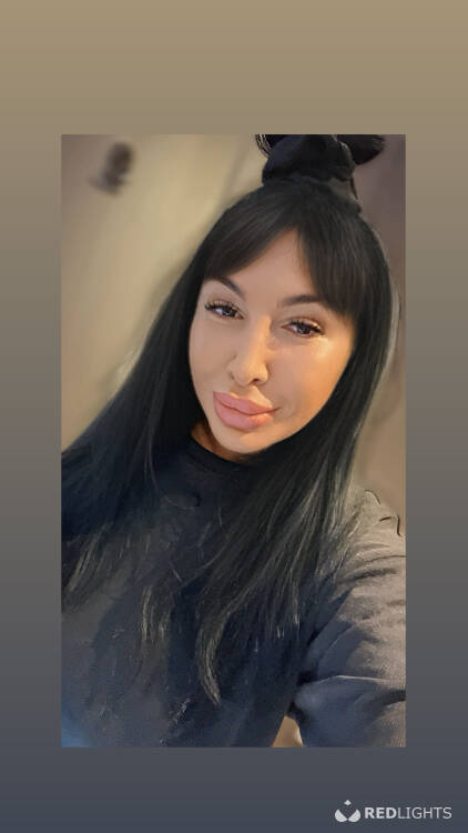 Escort Kaira