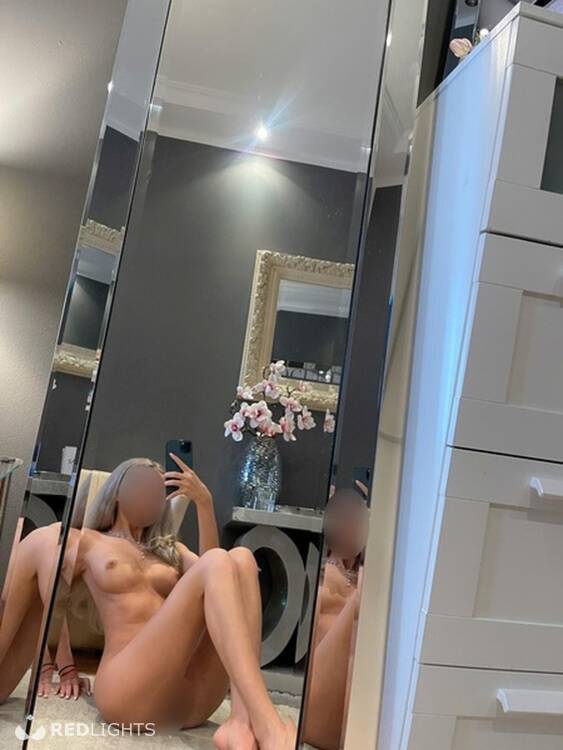 Privé ontvangst Izabella