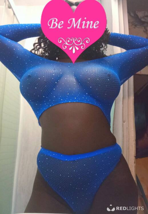 Priv&eacute; ontvangst Lovely Bitch