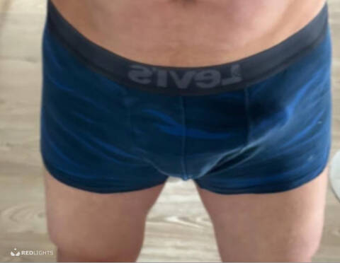 Swingers Kris