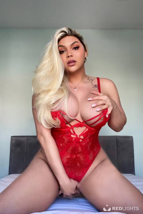 Privé ontvangst Yasmin Santos