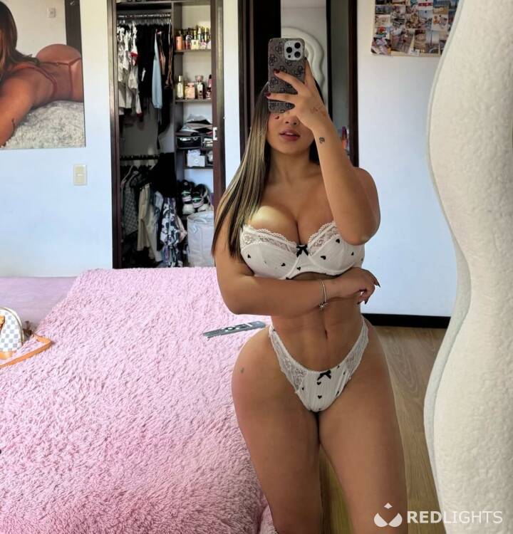 Priv&eacute; ontvangst Almendra