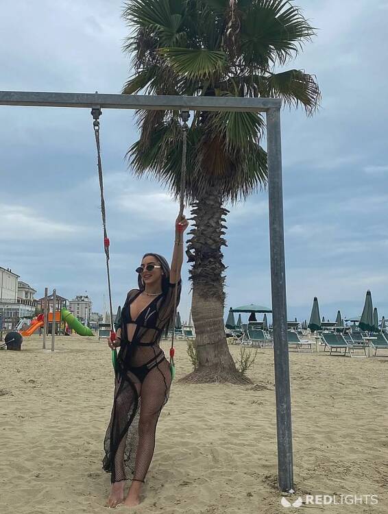 Priv&eacute; ontvangst Soft skin sweet naughty girl