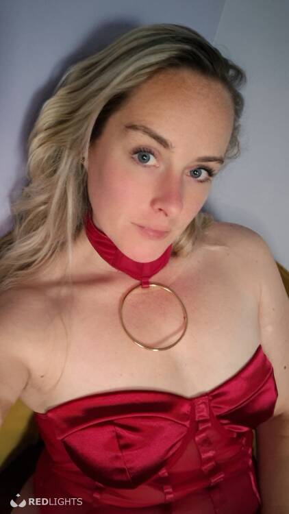 Escort Miss ona