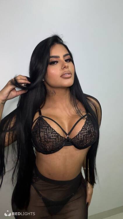 Priv&eacute; ontvangst Safyra chaud