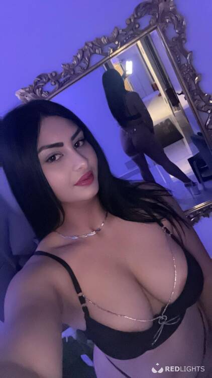 Escort Antonia