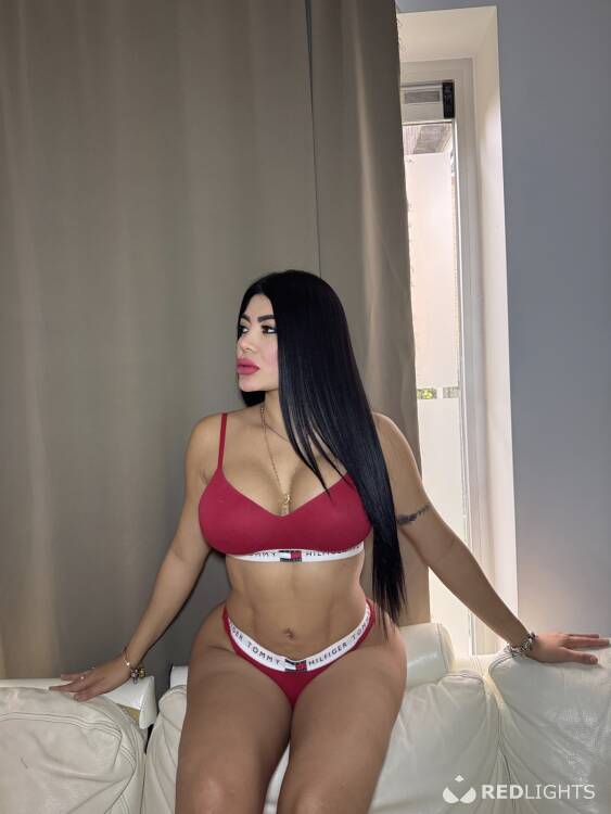 Priv&eacute; ontvangst Ximena