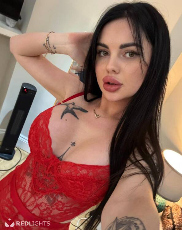 Privé ontvangst MILANA UKRAINE GFE