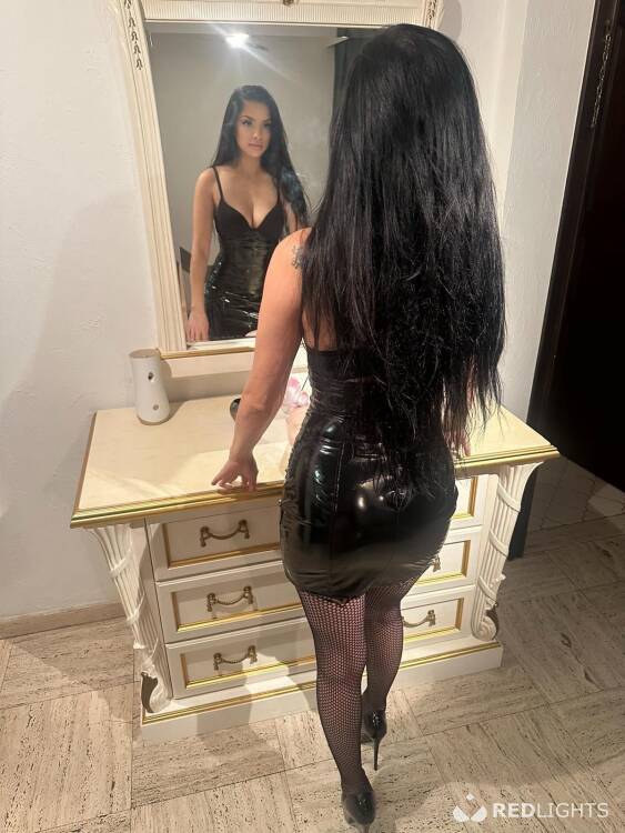 Priv&eacute; ontvangst Relaxdreams latinas