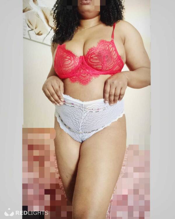 Priv&eacute; ontvangst Purity zwarte meisje