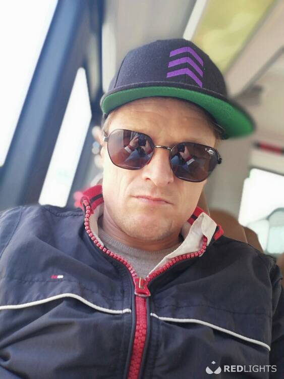 Priv&eacute; ontvangst Man prive kut neuken en blowjob