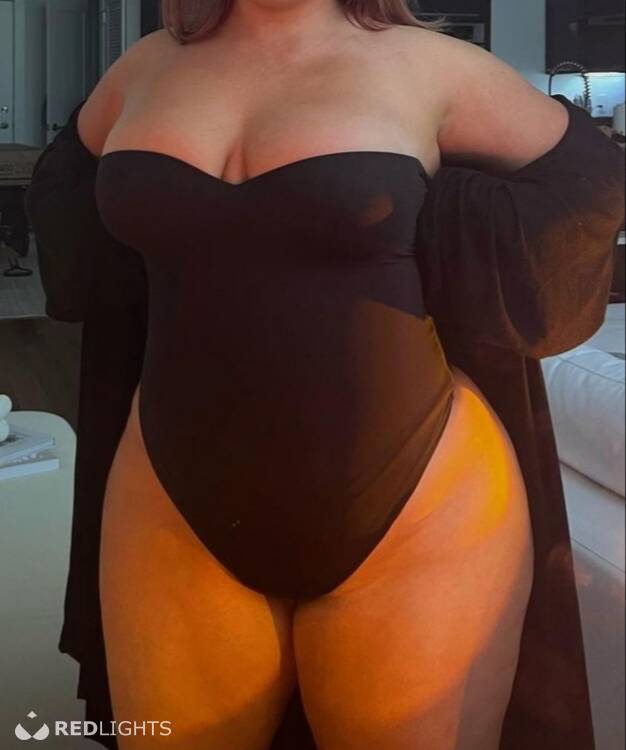 Priv&eacute; ontvangst Samia