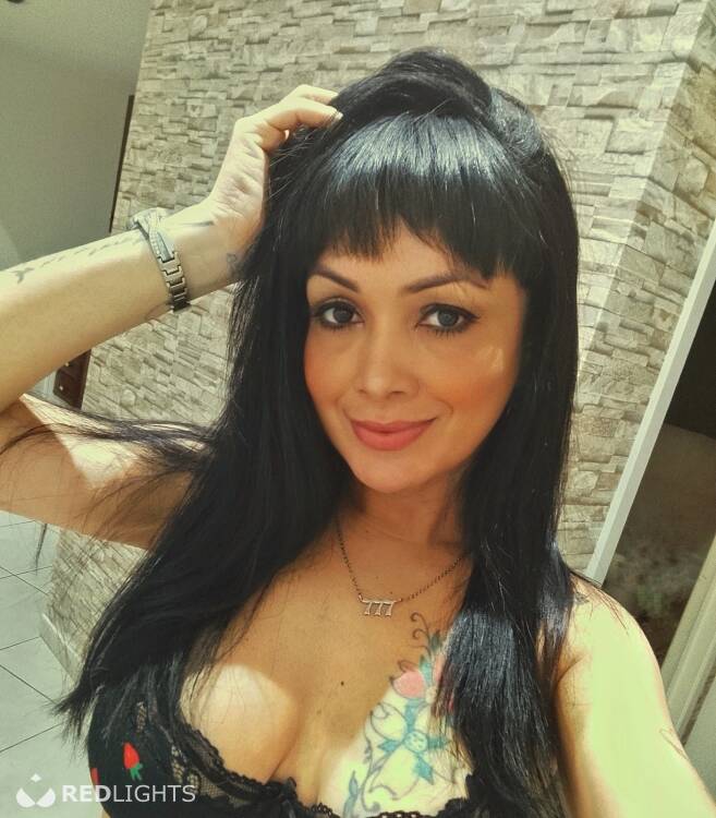 Priv&eacute; ontvangst Jade Sex Anal