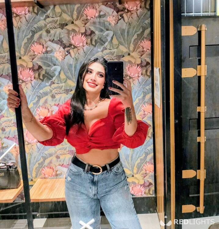 Priv&eacute; ontvangst Nicolly