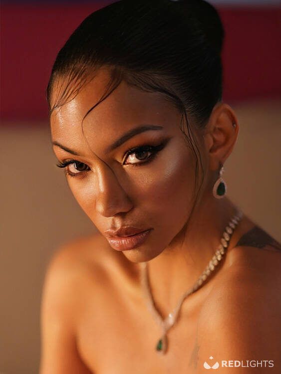 Escort Livia  classy