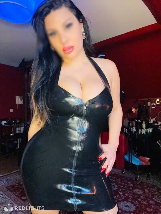 Priv&eacute; ontvangst Mistress NAELLE