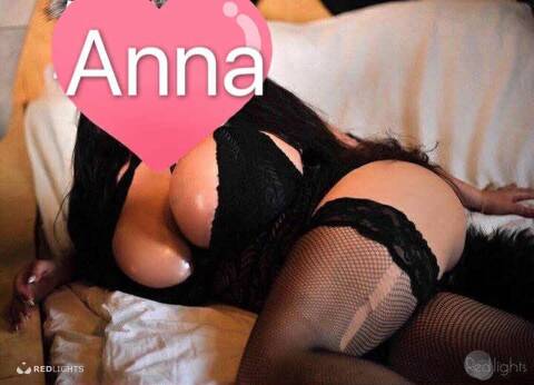 Privé ontvangst Napthong / Rita, Tita and Nina